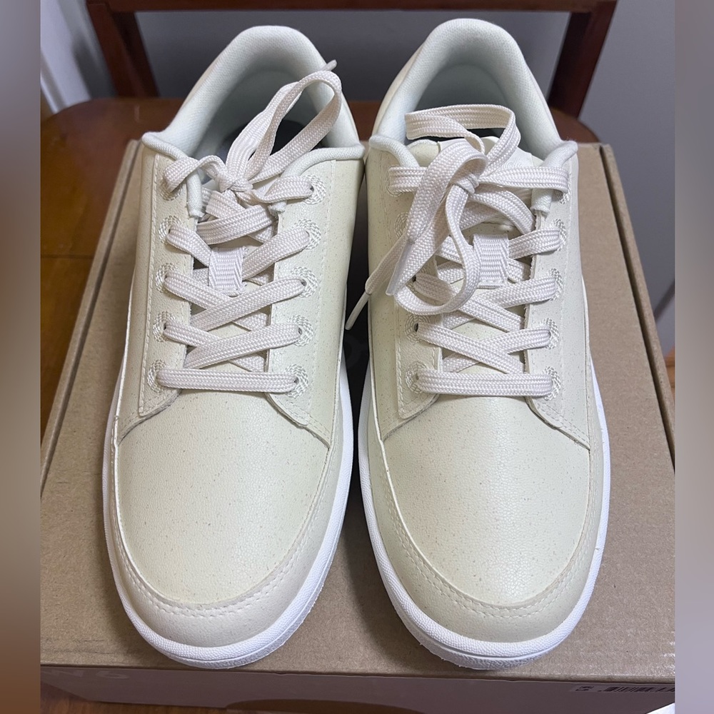 Allbirds Women’s Plant Pacers Size 6